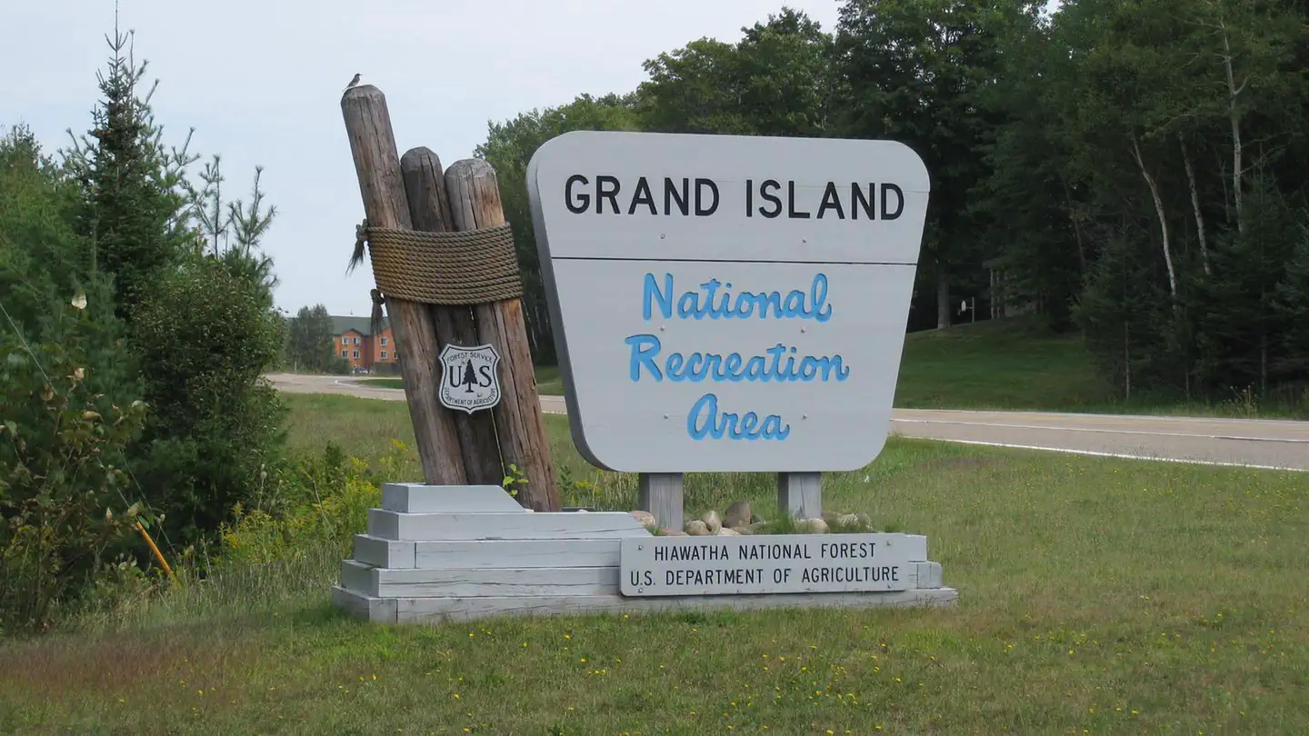 Entrance Sign along Hwy 28