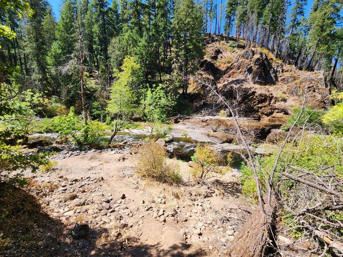 South Umpqua River at Ash Flat Campground