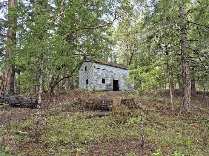 Devil's Flat Campground Guard Station