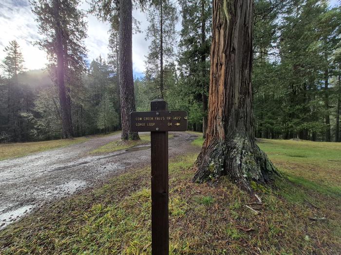 Devil's Flat Campground Trailhead Sign #1