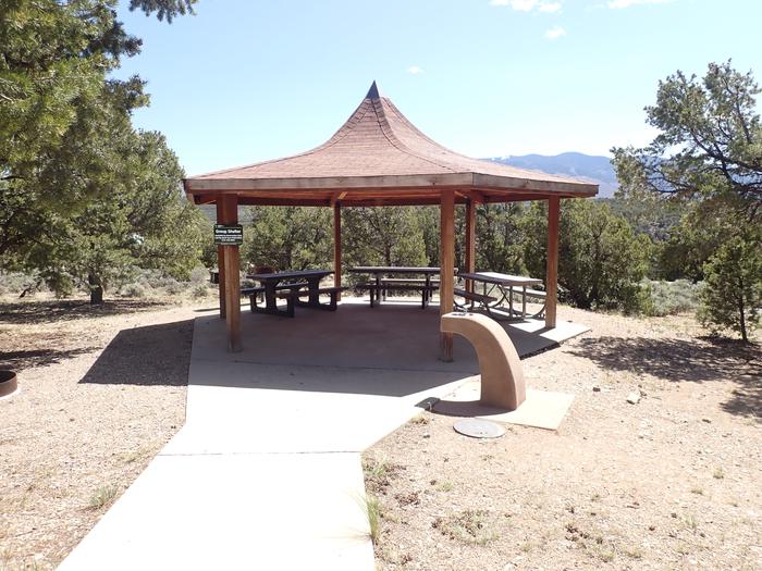 El Aguaje Group Shelter Preview