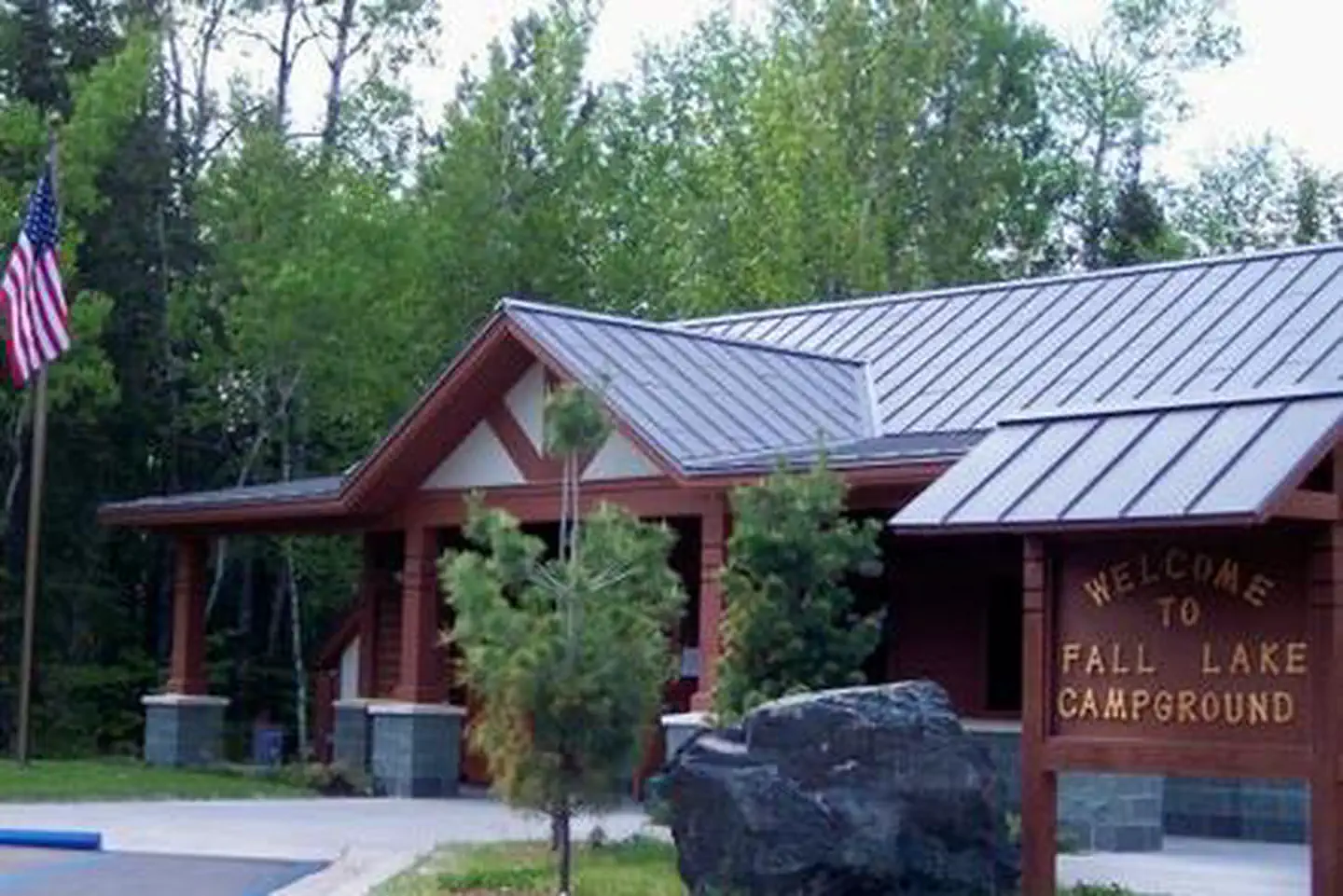 FALL LAKE
