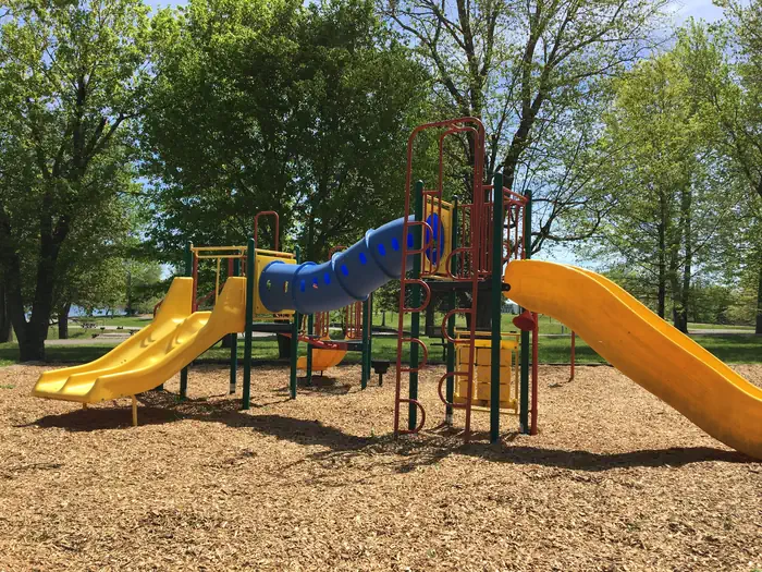 LILLYDALE CAMPGROUND PLAYGROUND (2)