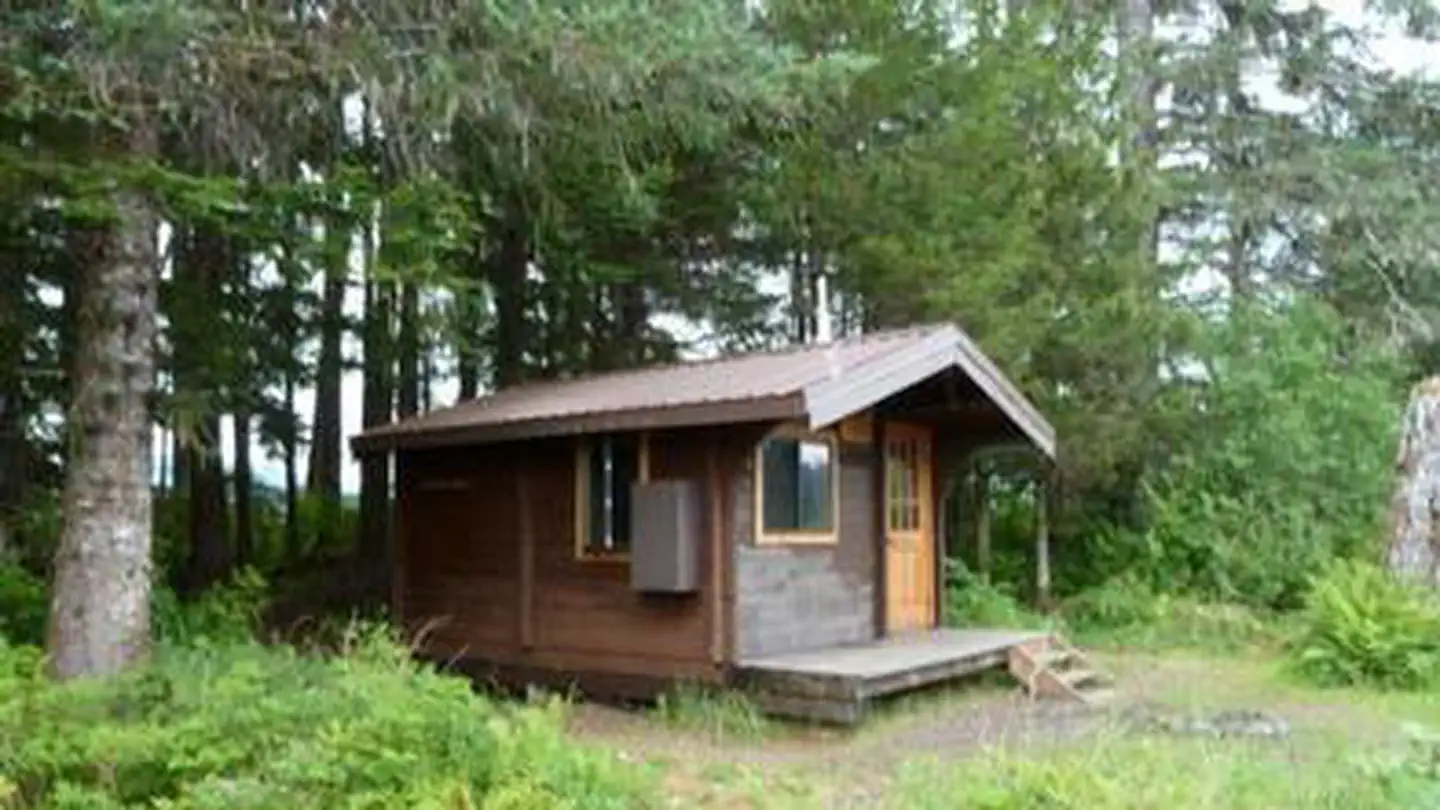LITTLE SHAHEEN CABIN