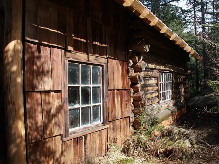 Greentop Cabin Exterior