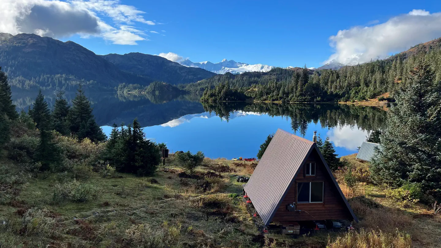 SHRODE LAKE CABIN