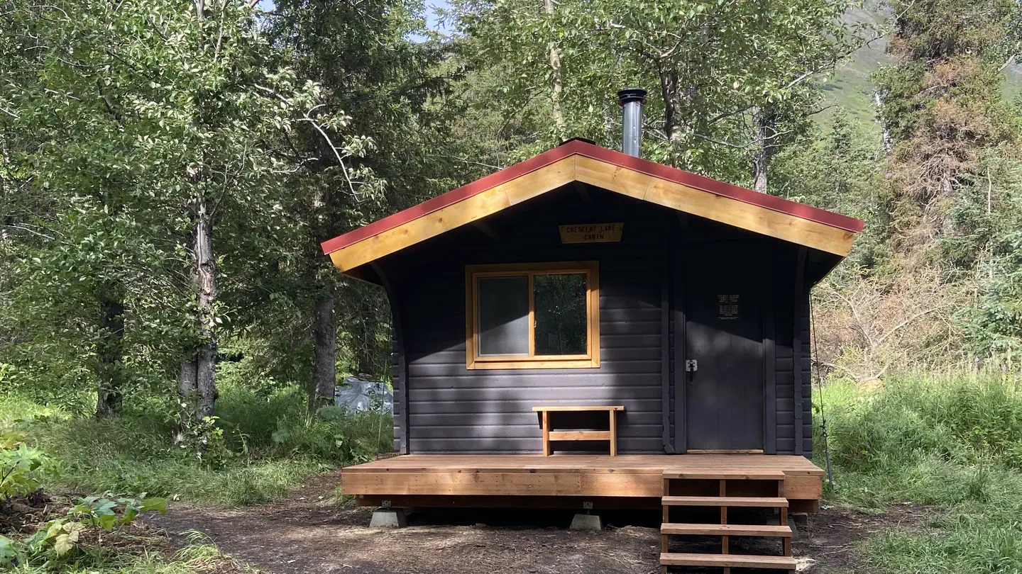 CRESCENT LAKE CABIN