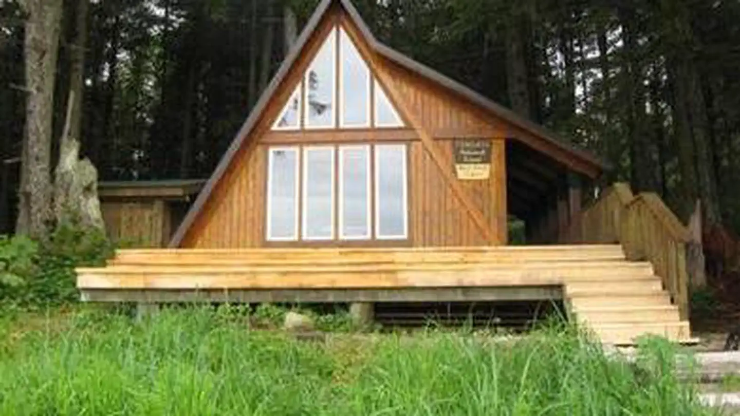 WEST POINT CABIN