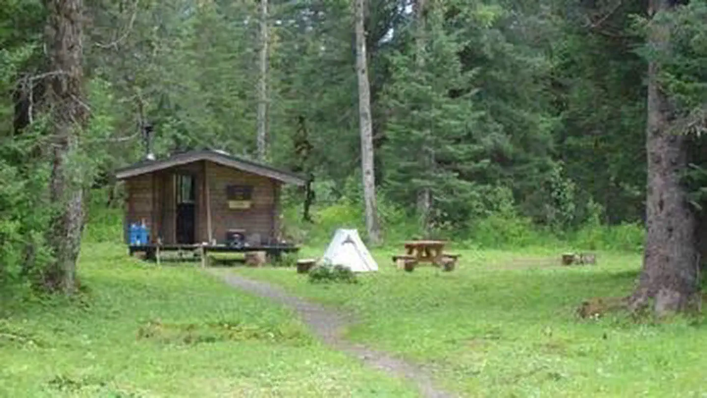 EAGLE CABIN