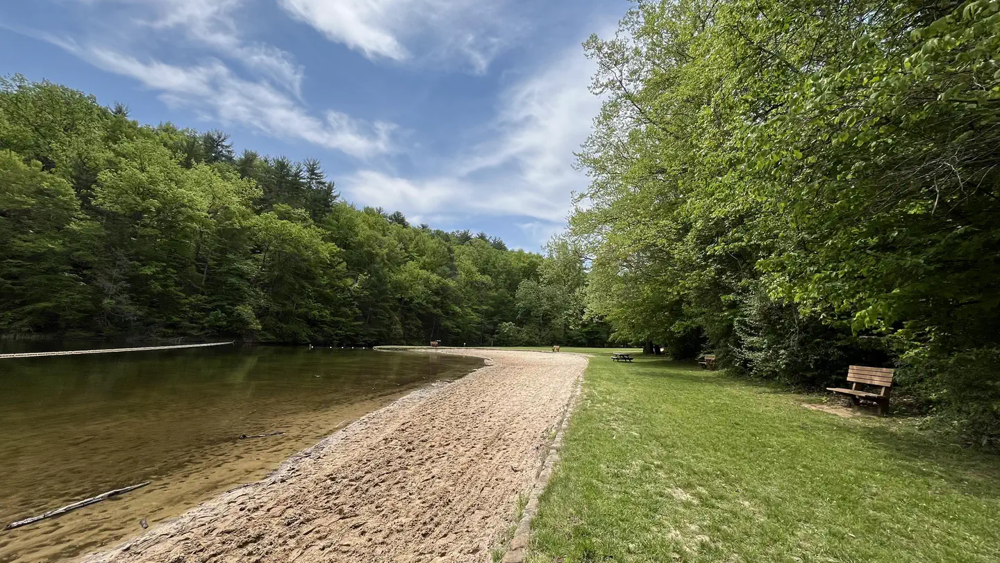 CAVE MOUNTAIN LAKE GROUP CAMP