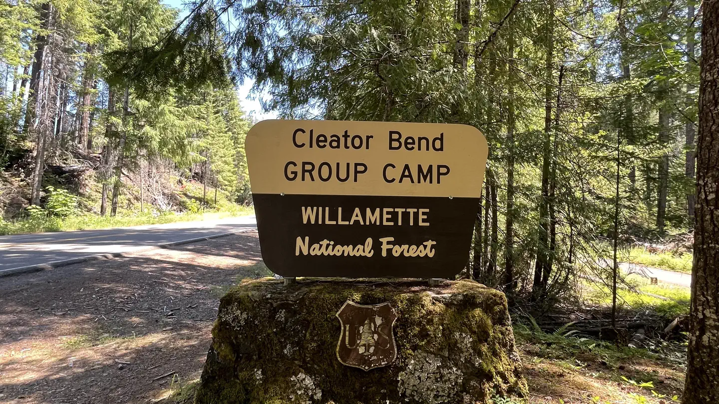 CLEATOR BEND