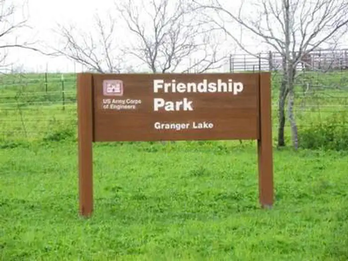 FRIENDSHIP PARK Entrance