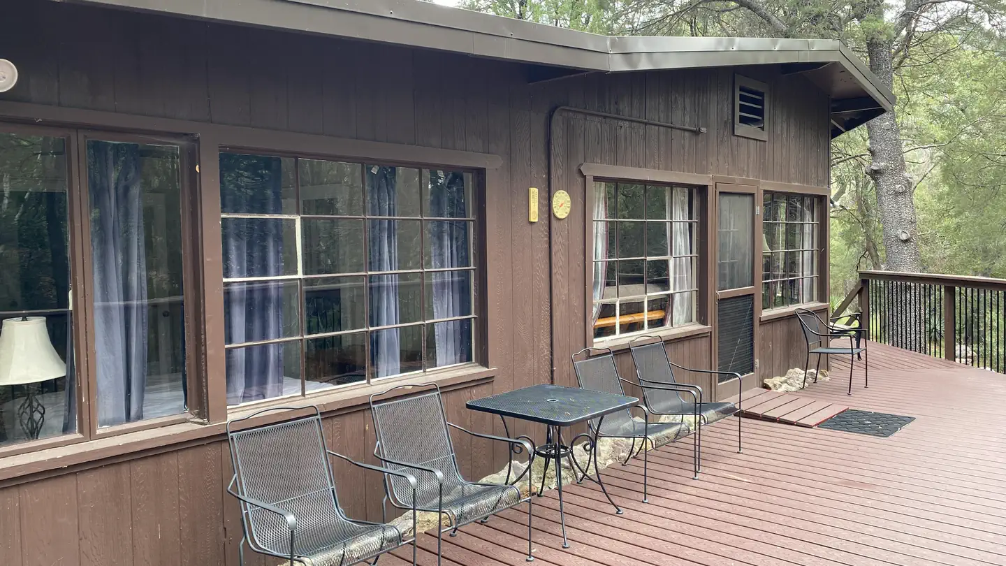 KENT SPRINGS CABIN