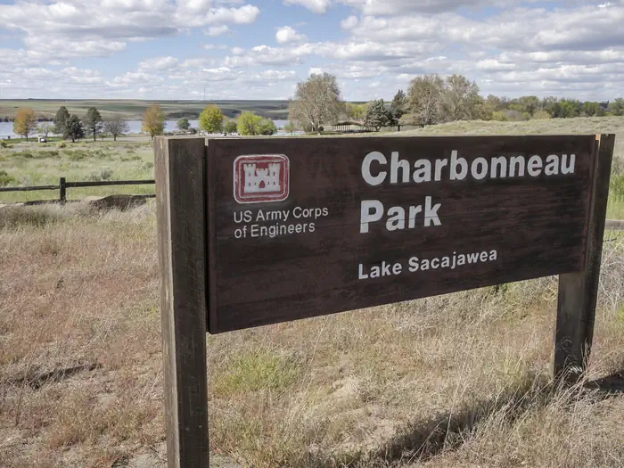 Charbonneau Park Entrance