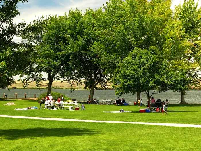 Charbonneau Park Picnic area