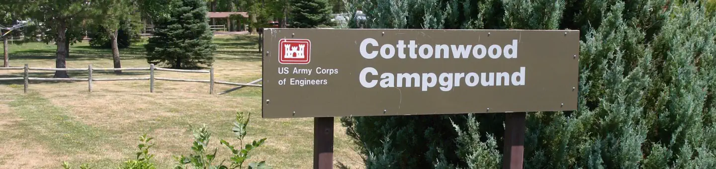 Cottonwood Campground, Gavins Point Project - Lewis and Clark Lake