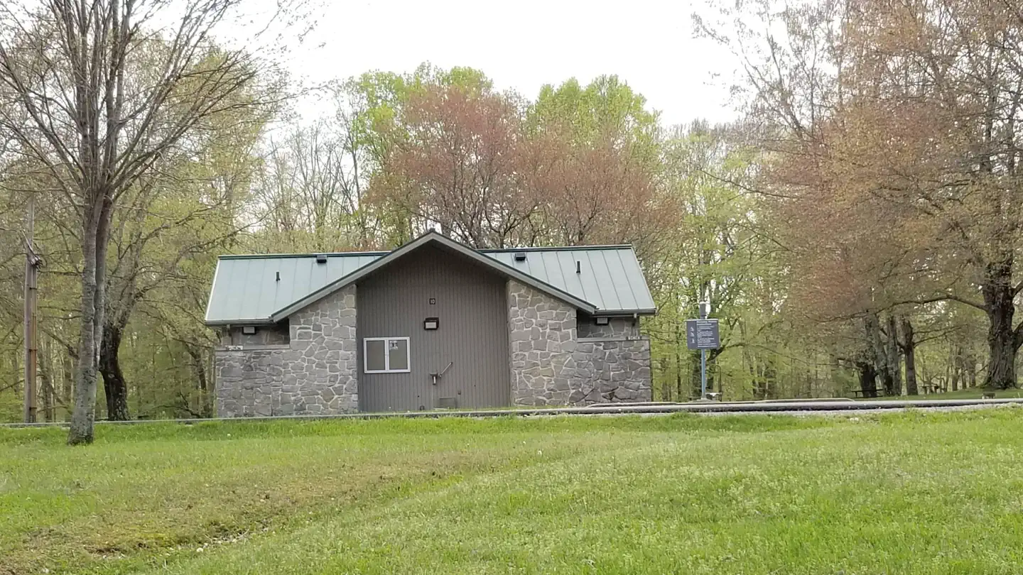 Building 10 Showerhouse