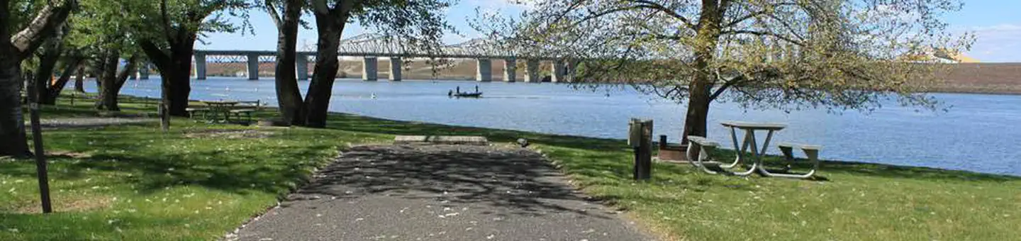HOOD PARK
