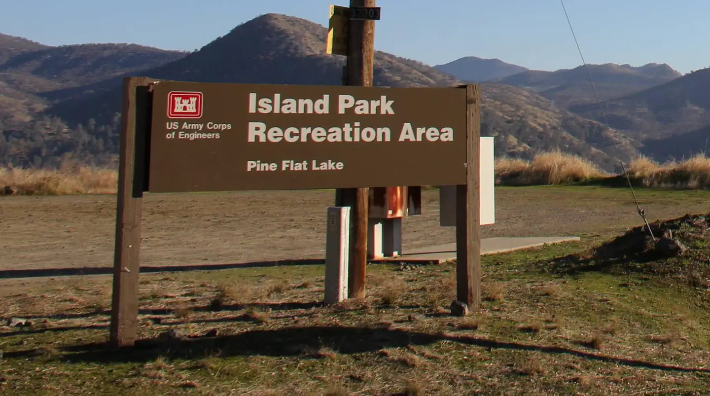 ISLAND PARK