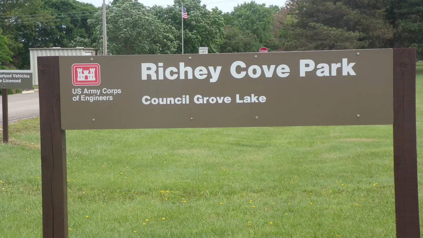 RICHEY COVE