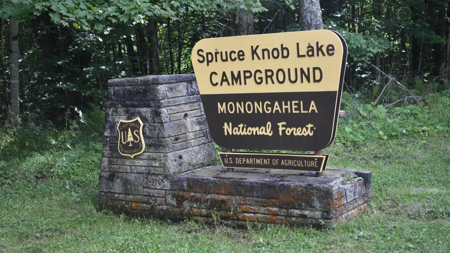 SPRUCE KNOB LAKE