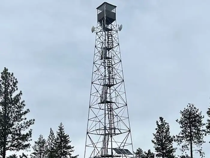 Tamarack Cabin Lookout