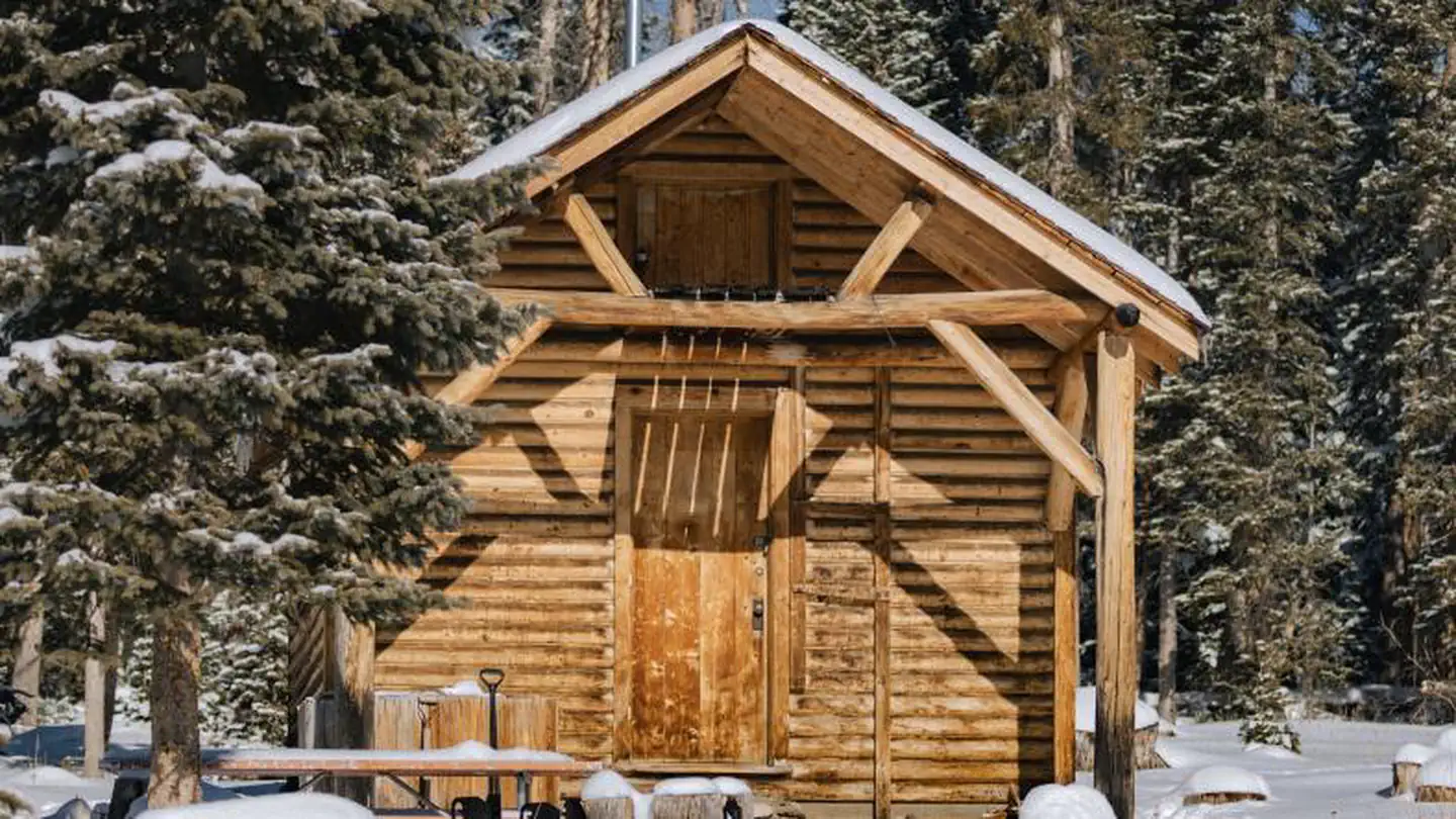 SNOW SURVEY CABIN