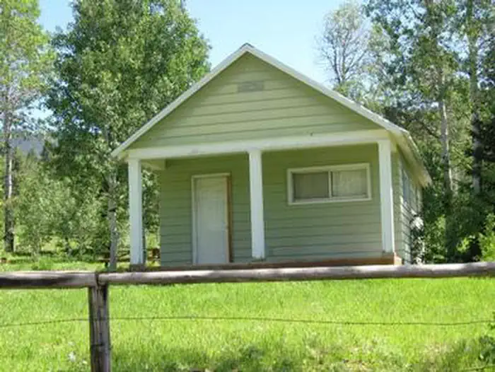 JOHNSON GUARD STATION