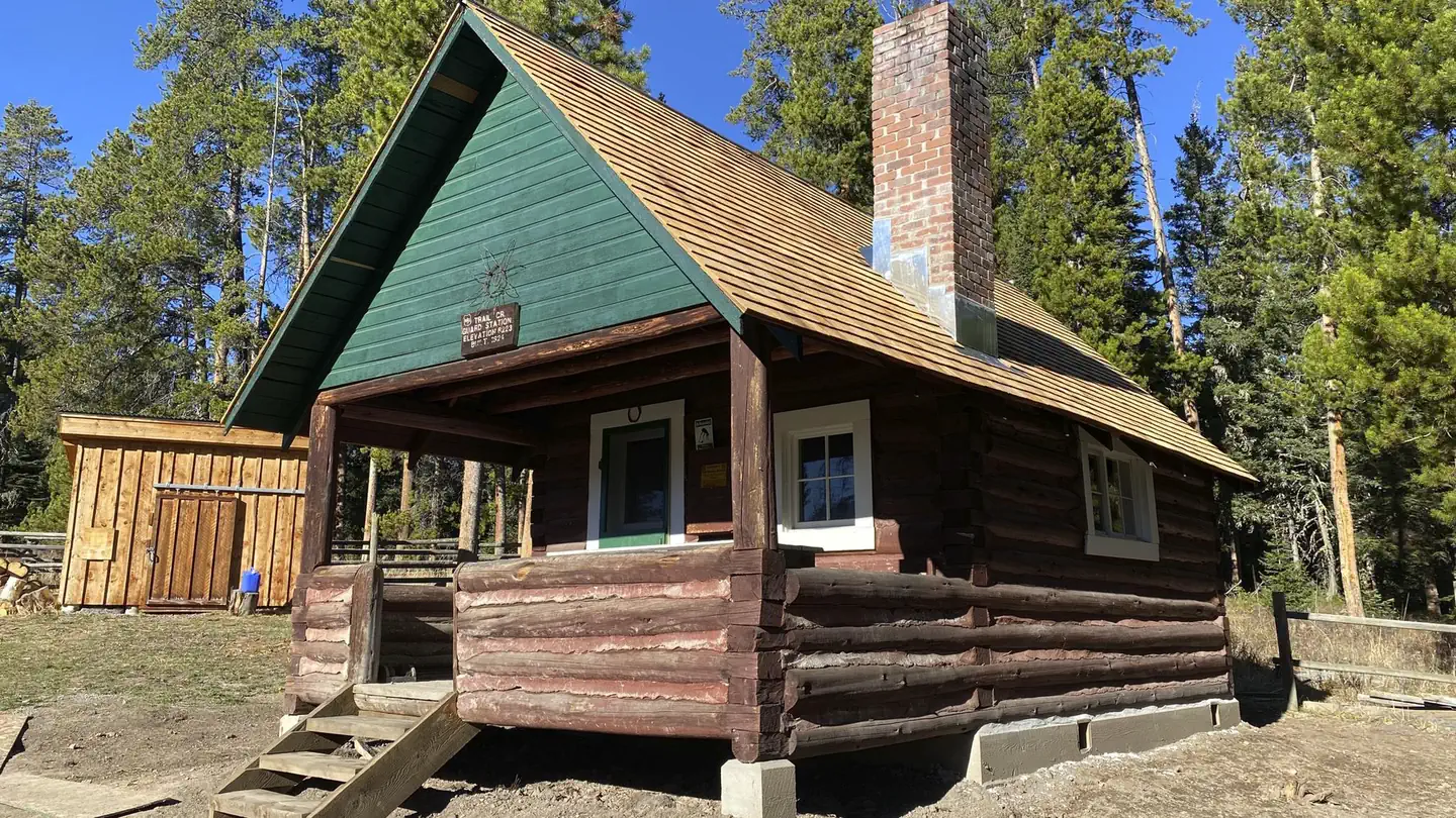 TRAIL CREEK CABIN