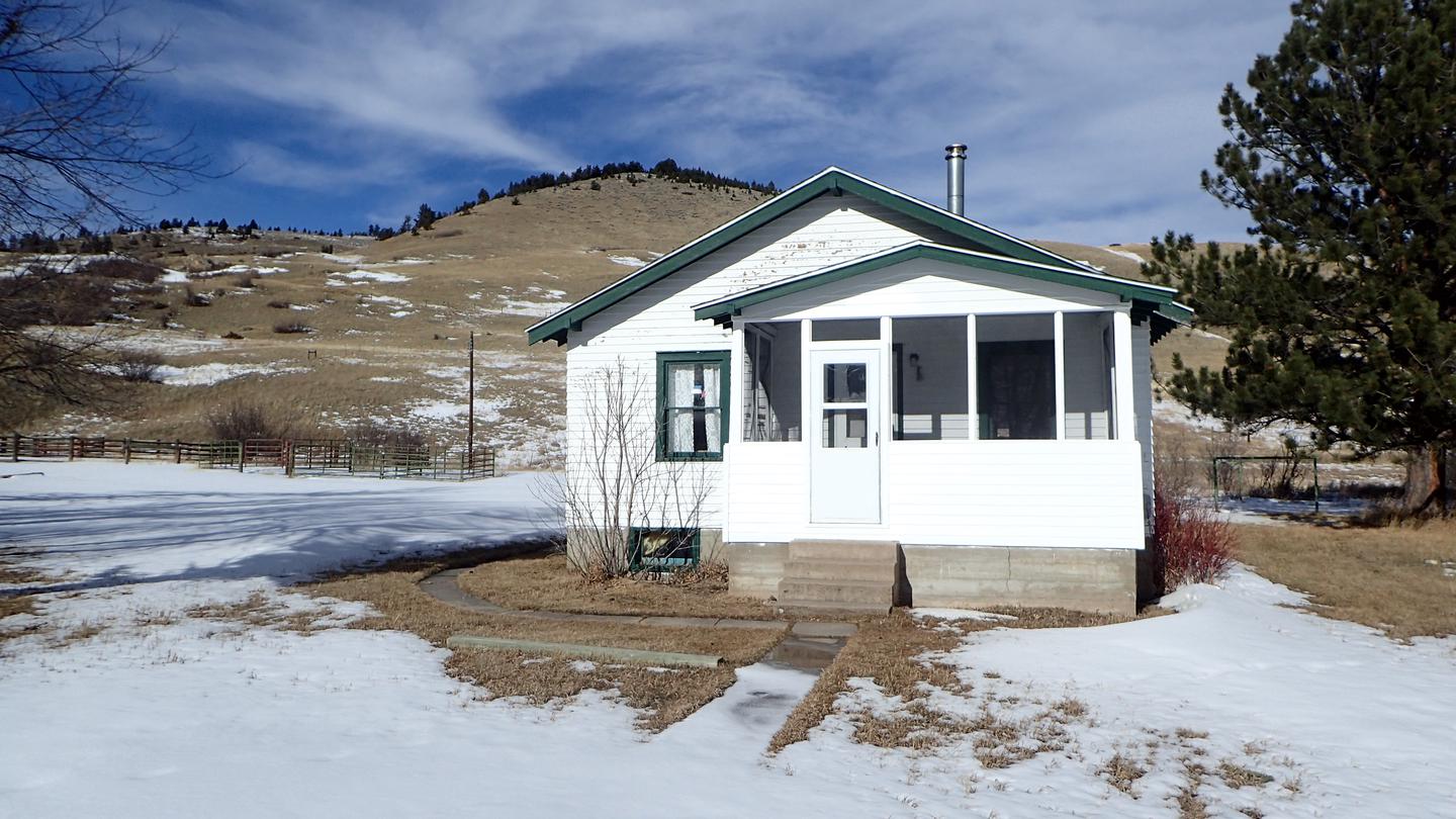 MEYERS CREEK CABIN