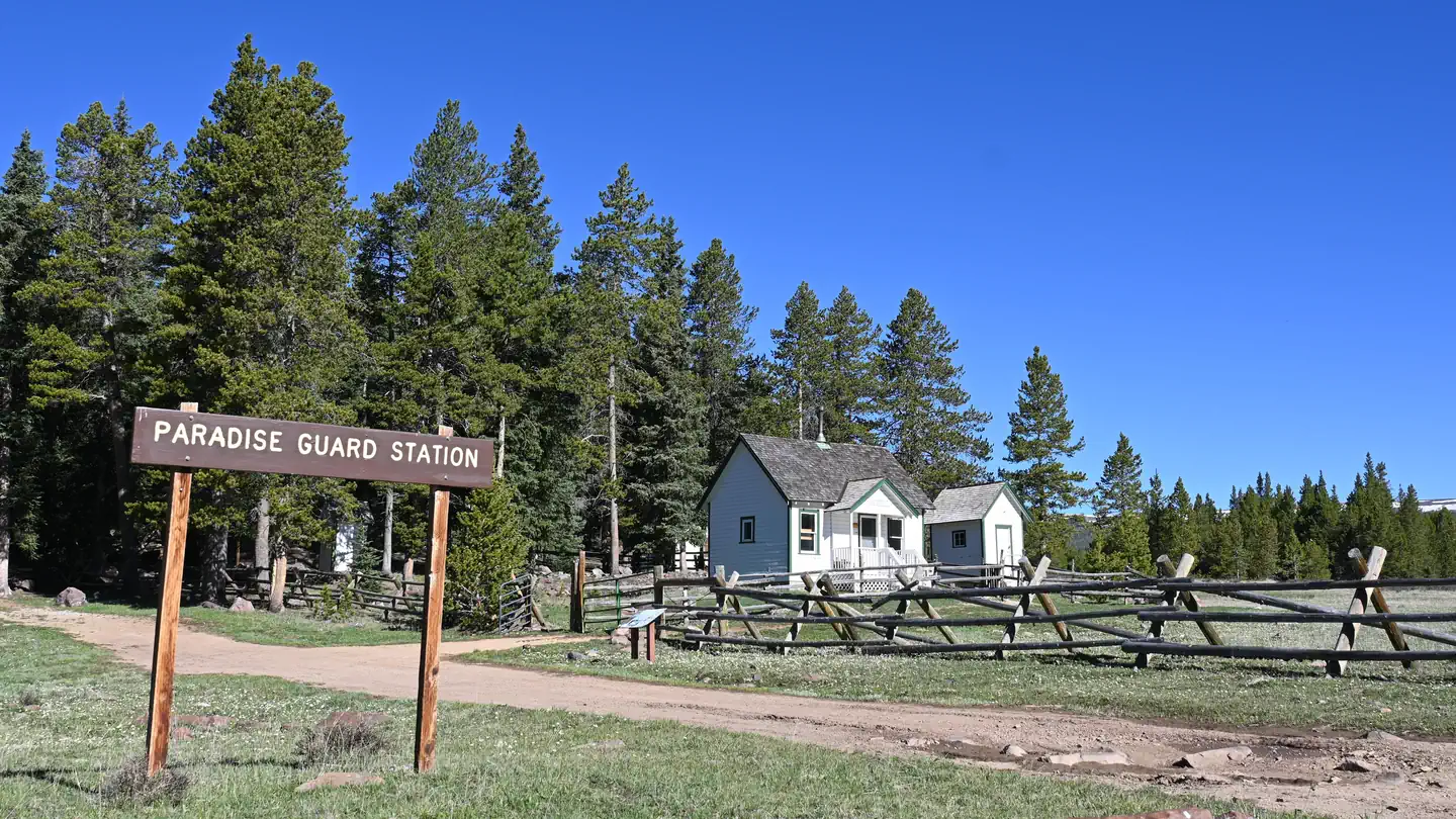 PARADISE GUARD STATION