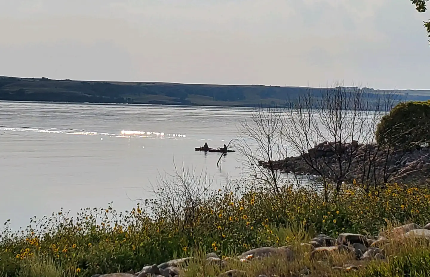 Kayakers heading out on the water from Beaver Creek Boat Ramp.