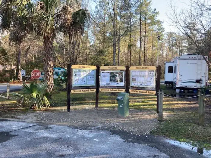 FLANNERS BEACH CAMPGROUND Entrance