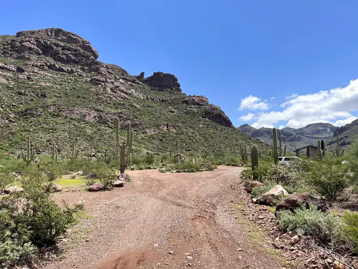 The entrance into Alamo Canyon Campground.