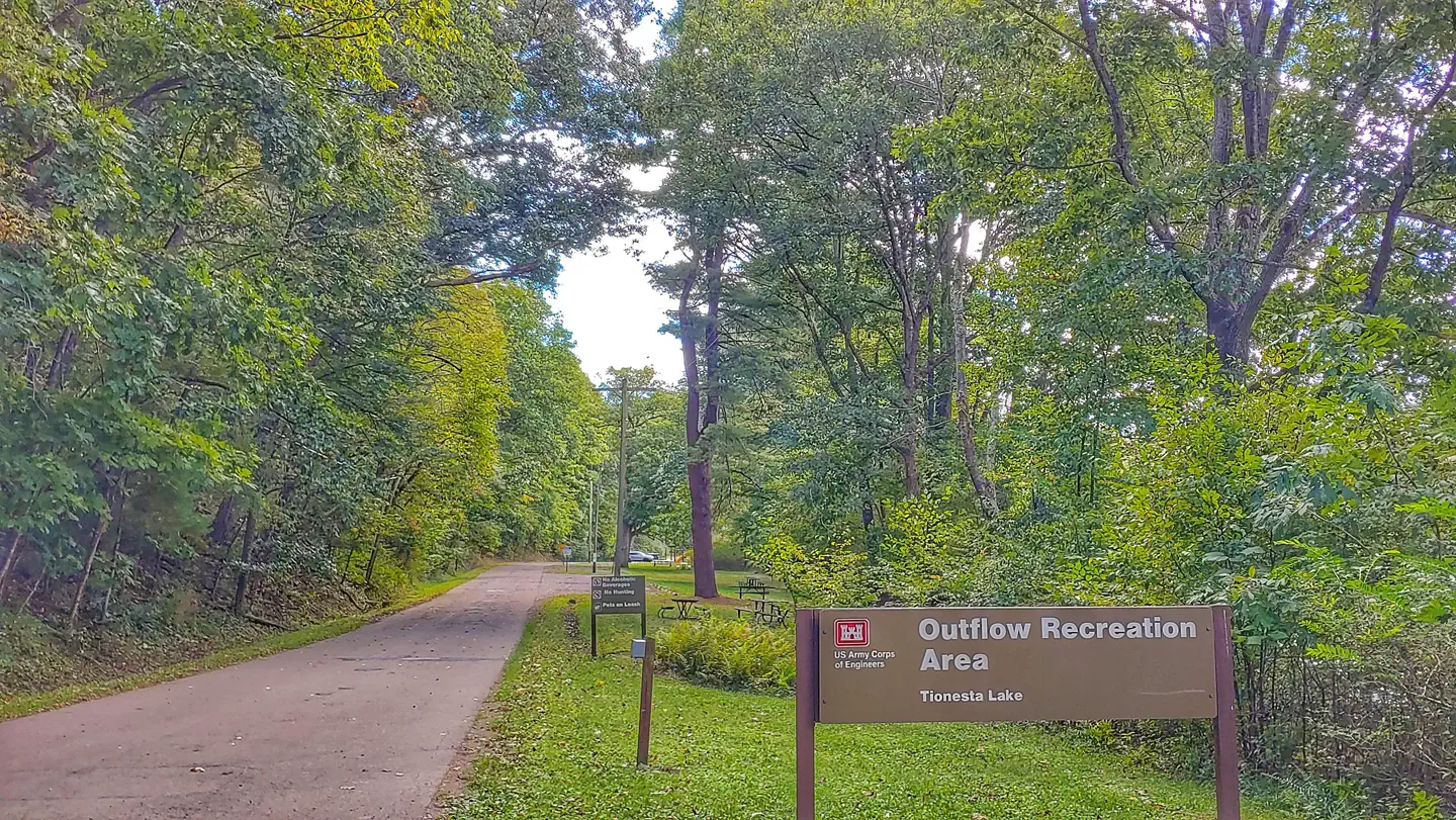 OUTFLOW RECREATION AREA (PA)