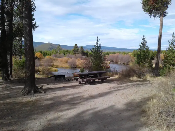 Odell Creek running past East Davis Campground