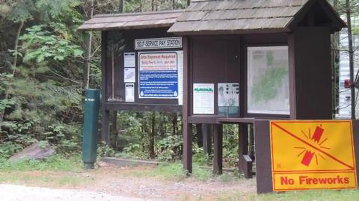CAMPTON CAMPGROUND