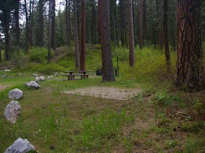 DOG CREEK (ID)
