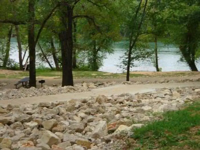 FLOAT CAMP PICNIC AREA