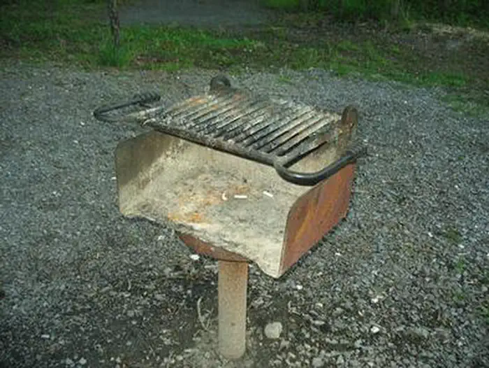 METCALF BOTTOMS PICNIC PAVILION grill