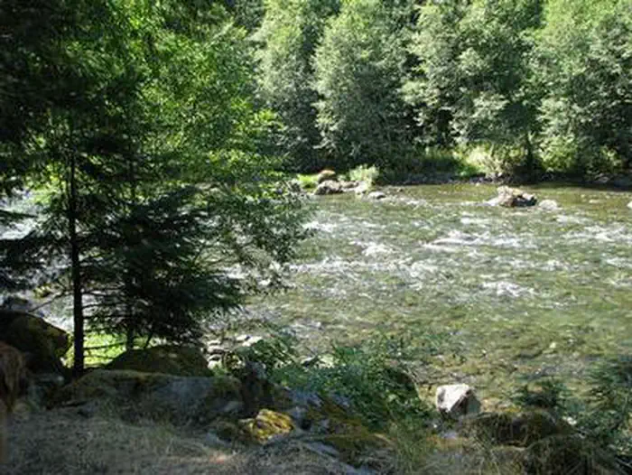 RIVERSIDE (OR)