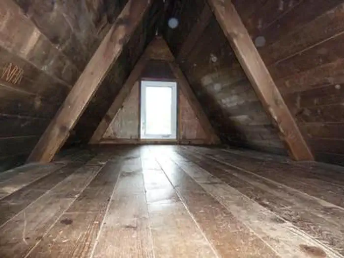 CHURCH BIGHT CABIN