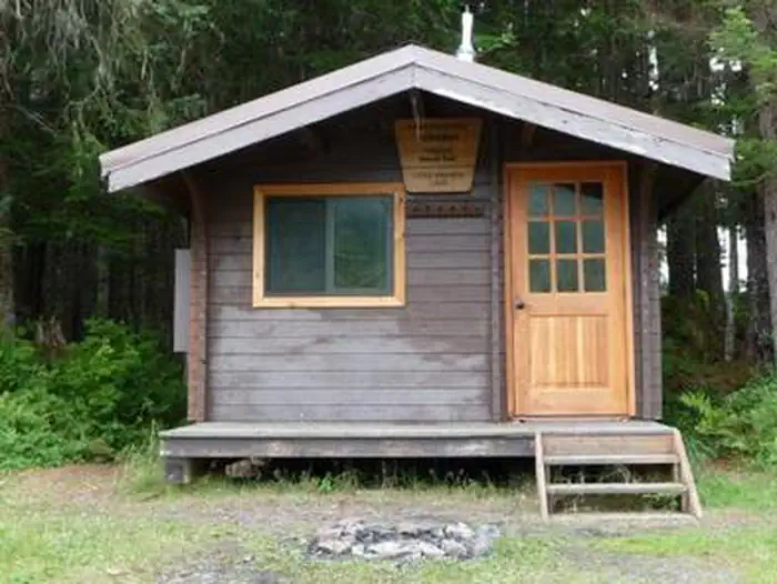 LITTLE SHAHEEN CABIN44