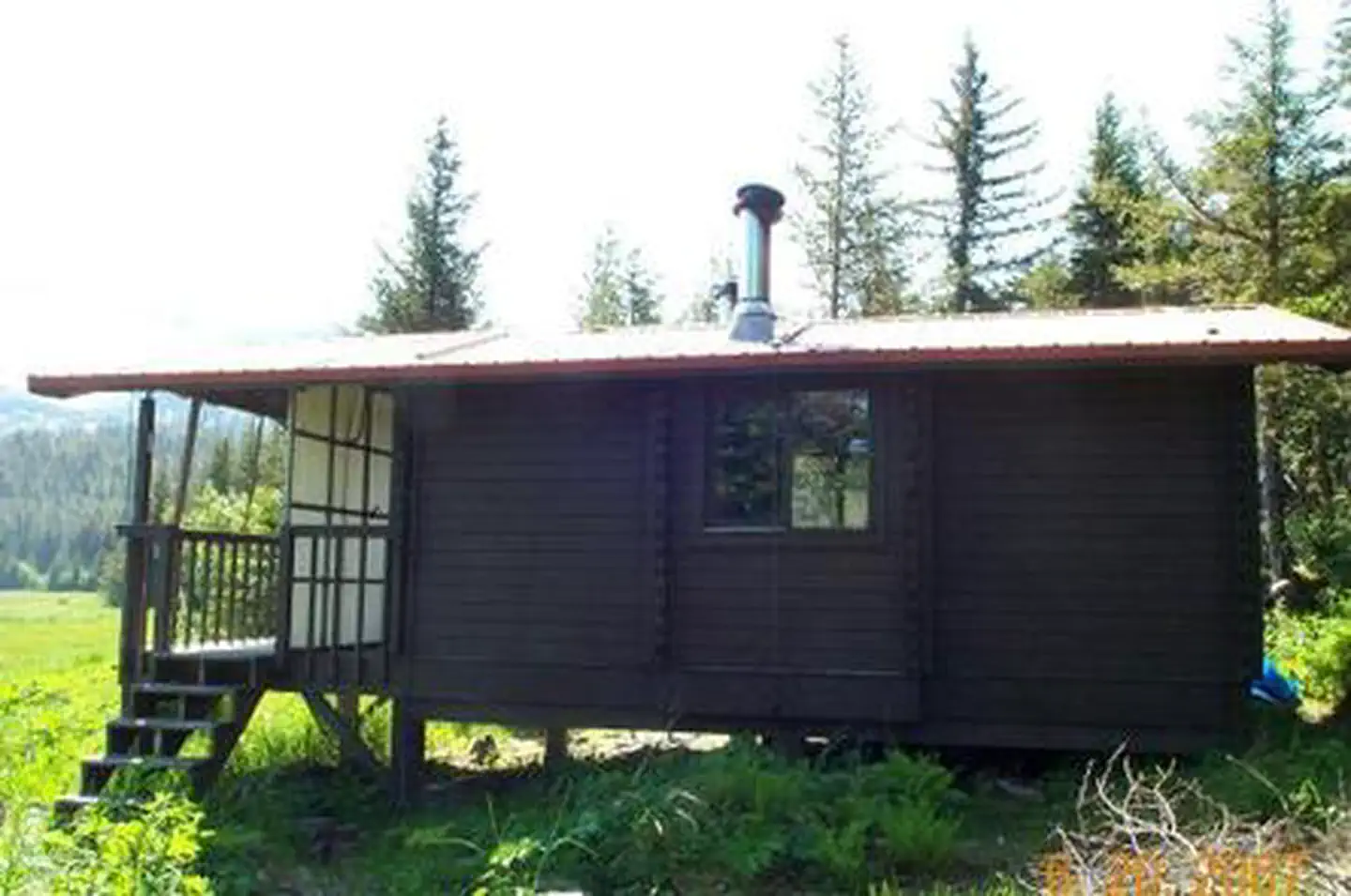 SHELTER BAY CABIN