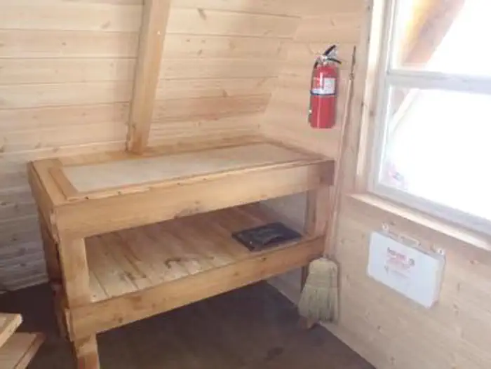 CROW PASS CABIN