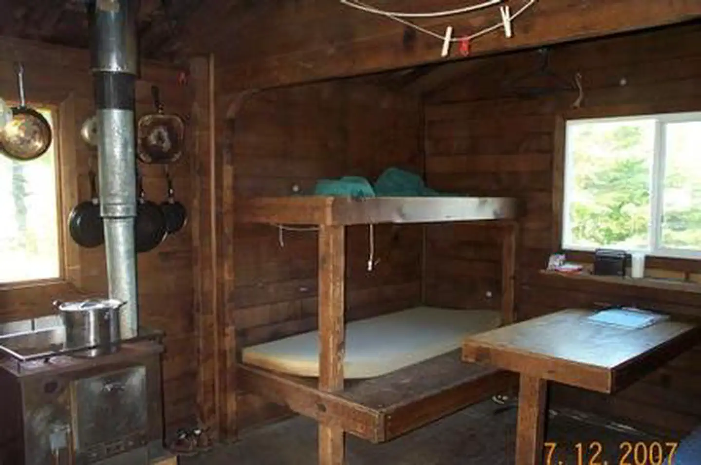 LOG JAM BAY CABIN2