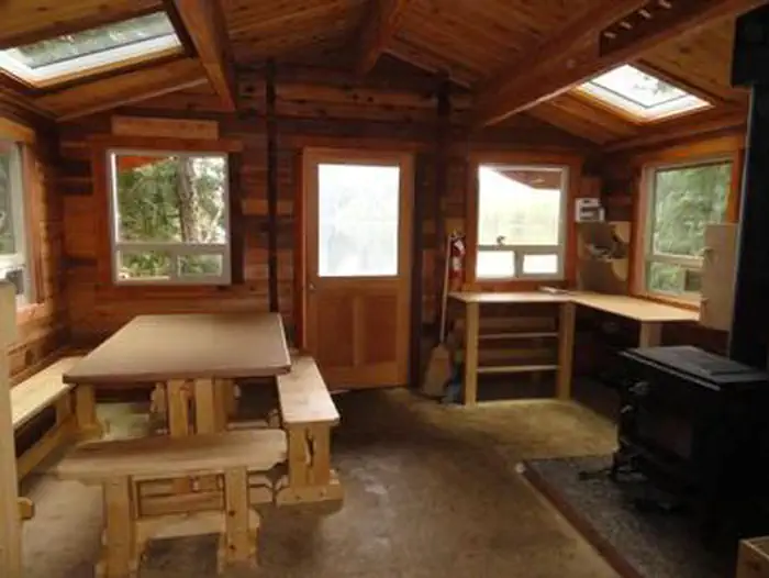 WINSTANLEY ISLAND CABIN 7