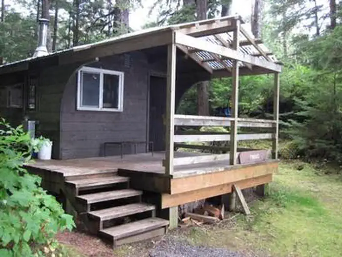 SHIPLEY BAY CABIN23