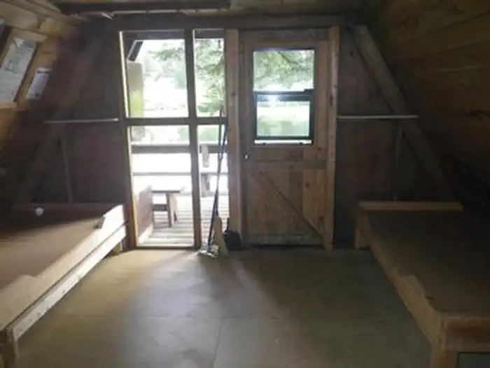 Mount Rynda Cabin interior