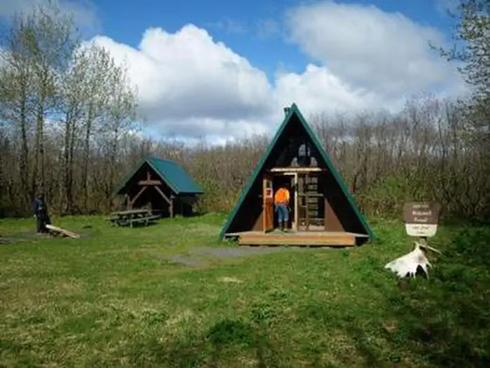 ITALIO RIVER CABIN